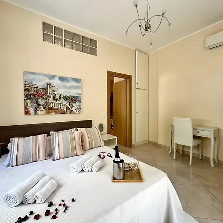 Silene Charme Daire Taormina