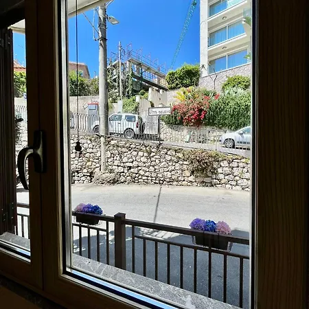Silene Charme Daire Taormina
