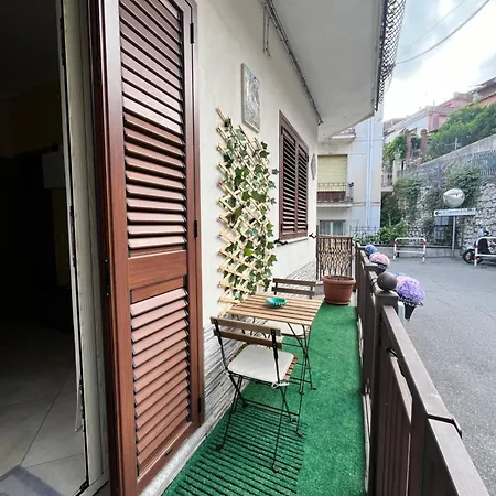 Silene Charme Apartment Taormina